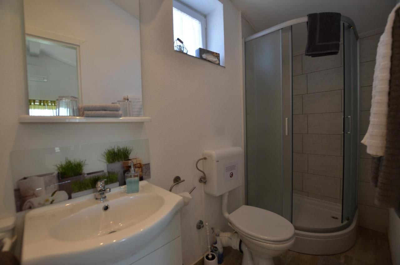 Bavica Apartments 罗维尼 外观 照片