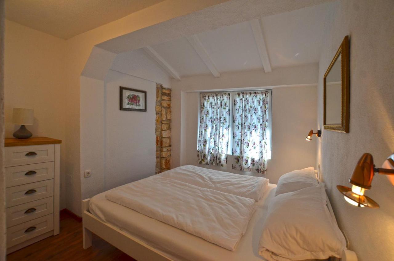 Bavica Apartments 罗维尼 外观 照片