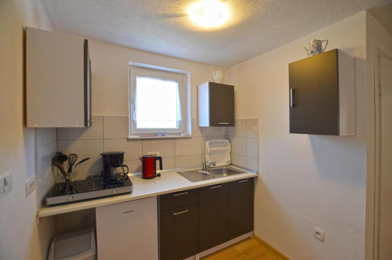 Bavica Apartments 罗维尼 外观 照片